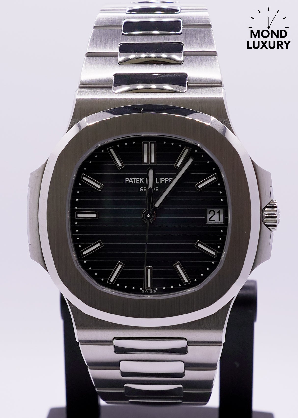 PATEK PHILIPPE NAUTILUS 5711A MOND LUXURY